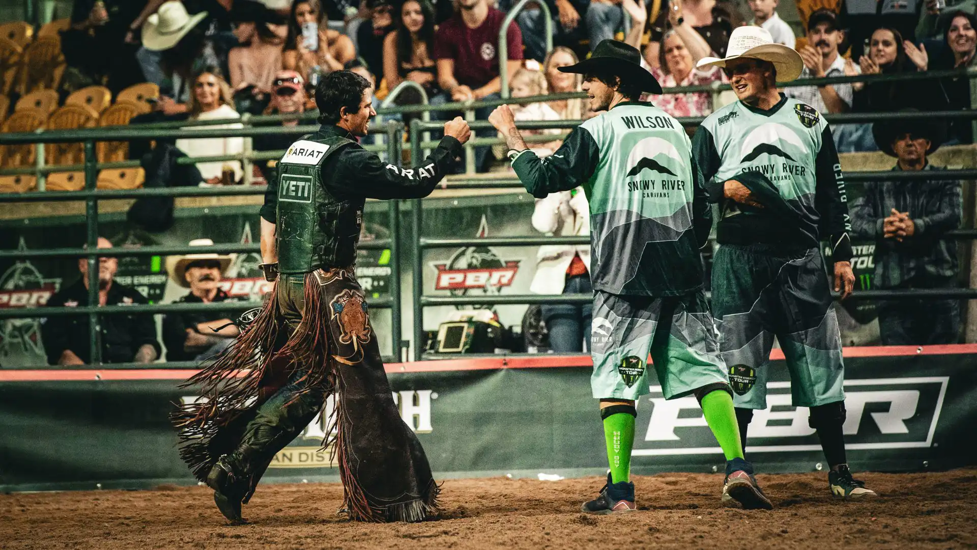 Shephard strengthens Grip on Gold Buckle with Tamworth Triumph